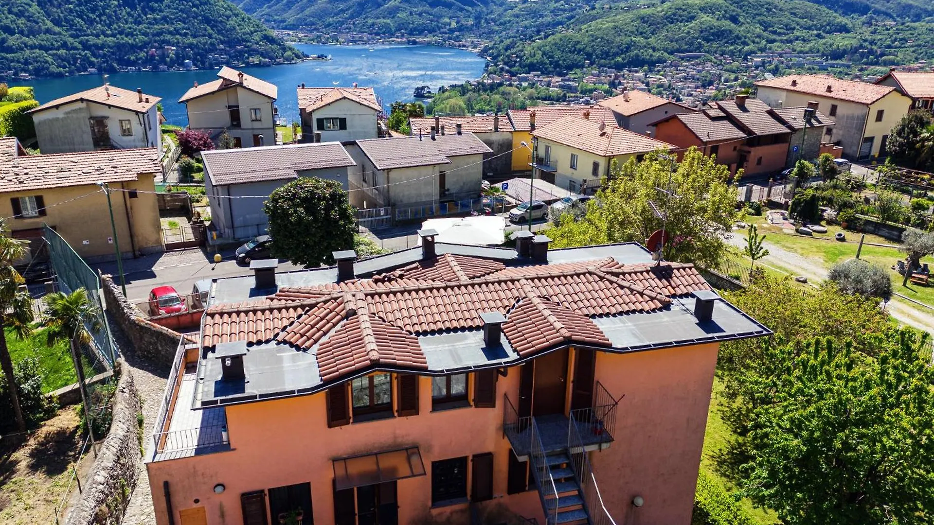 Relax Tra Montagna E Lago - Private Parking Apartment Cernobbio