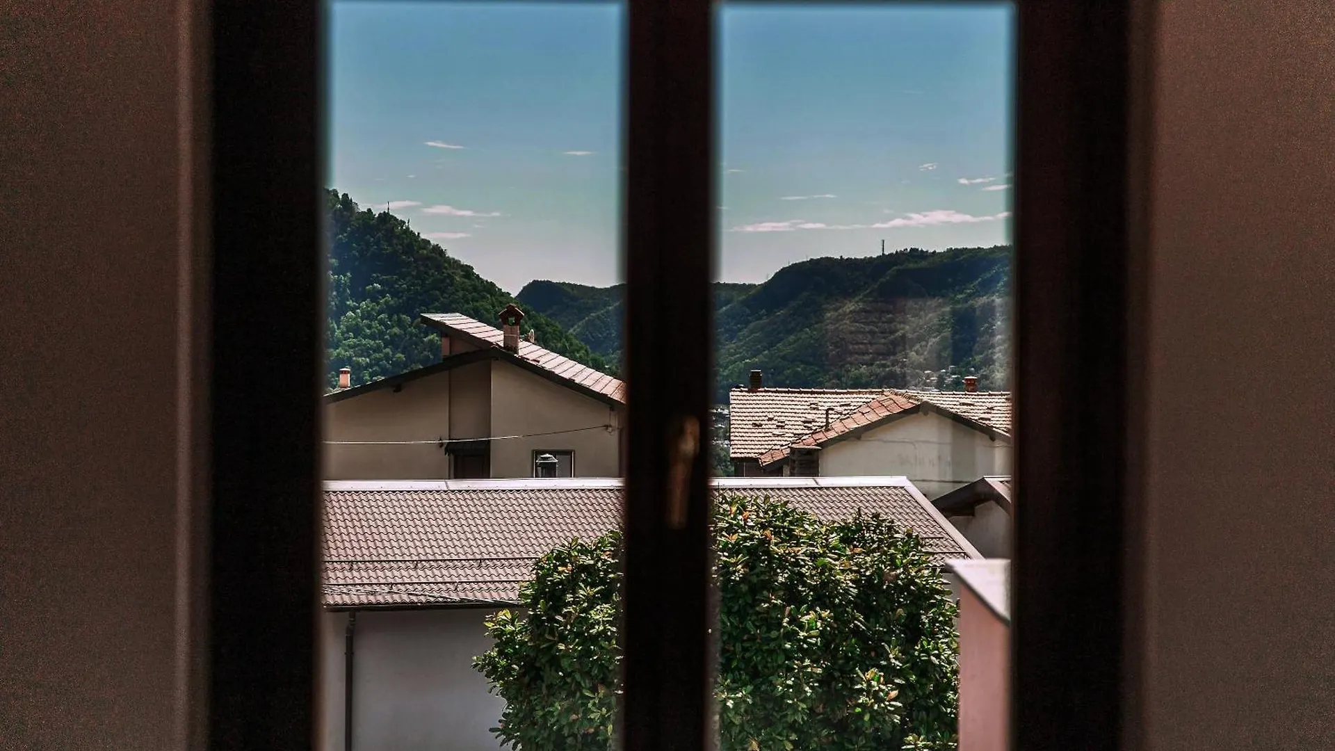 Relax Tra Montagna E Lago - Private Parking Apartment Cernobbio