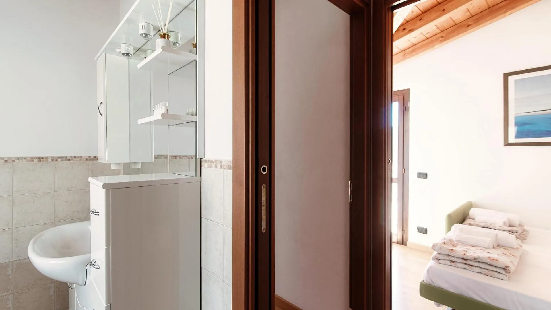 Relax Tra Montagna E Lago - Private Parking Apartment Cernobbio